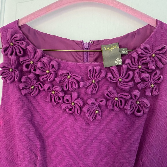 Dress - Picture 5 of 5